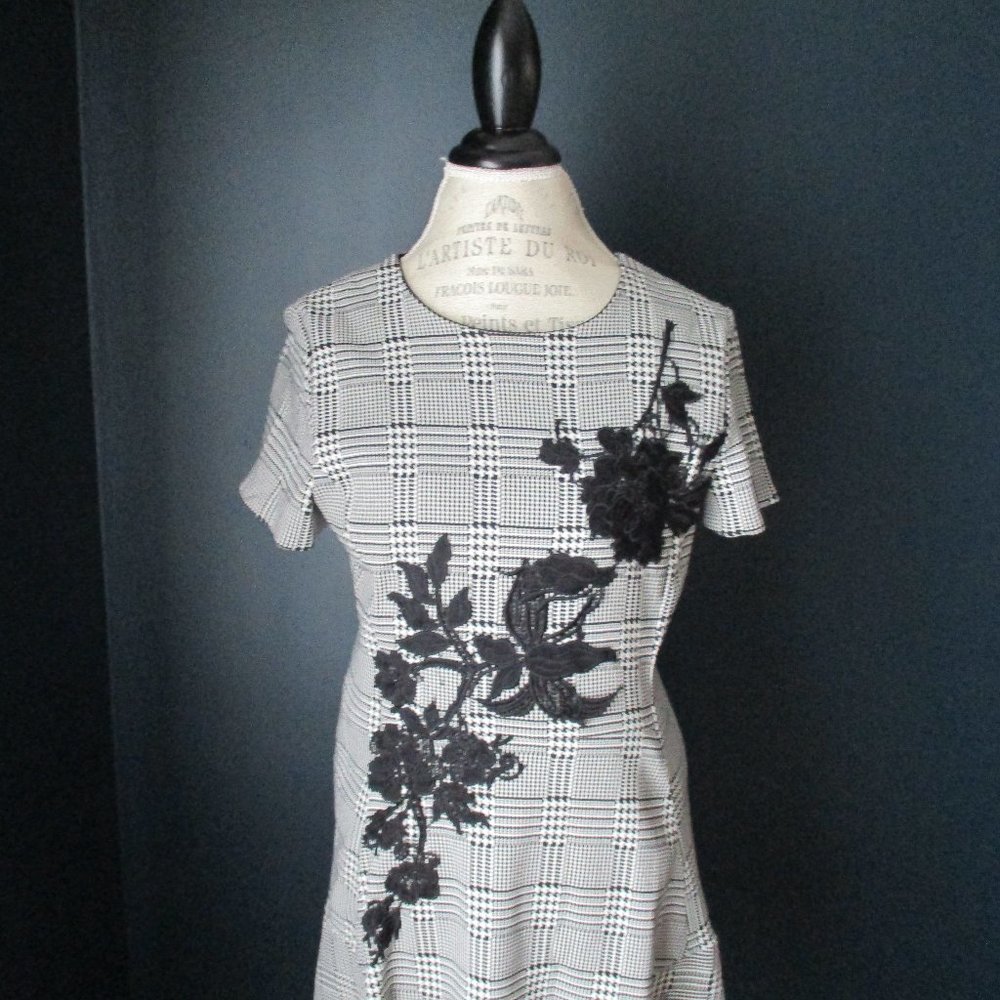 Betsy Johnson Black and White Houndstooth Fit and Flare Dress with Floral Embroi
